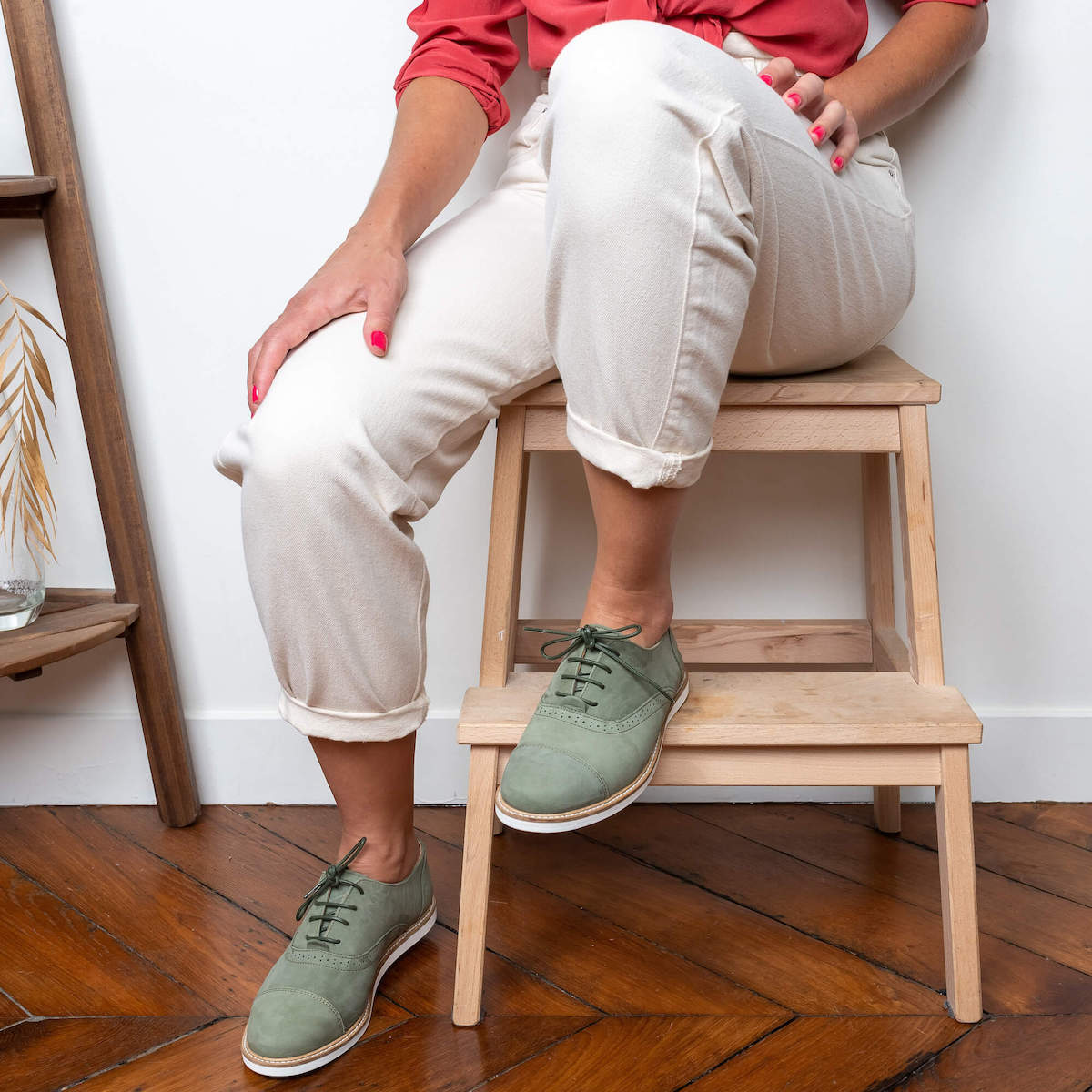 Derbies swing